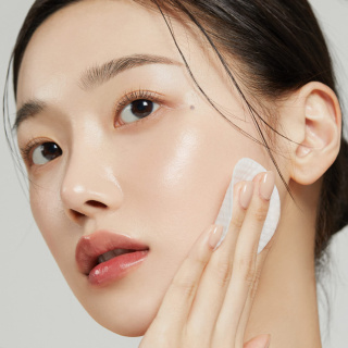 Medicube - Zero Pore Pad 2.0 - Płatki Złuszczające Do Twarzy, 70szt. / 100ml