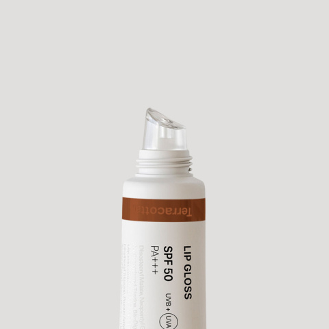 Transparent Lab - Lip Gloss Terracotta SPF50 - Błyszczyk Do Ust Z SPF 50, 15 ml Transparent Lab - Lip Gloss Terracotta SPF50 - Błyszczyk Do Ust Z SPF 50, 15 ml
