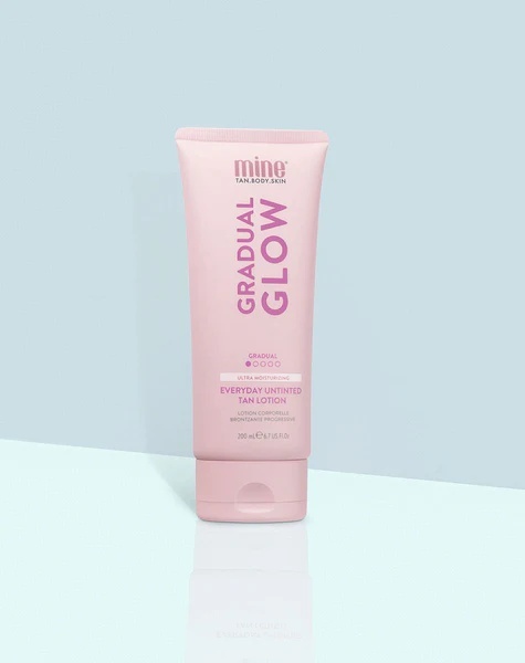 MineTan - Gradual Glow - Balsam Brązujący, 207 ml MineTan - Gradual Glow - Balsam Brązujący, 207 ml