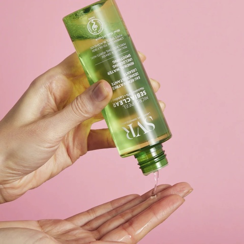 SVR - Sebiaclear Micro-Peel - Esencja Złuszczająca Do Skóry Trądzikowej i Tłustej, 150 ml SVR - Sebiaclear Micro-Peel - Esencja Złuszczająca Do Skóry Trądzikowej i Tłustej, 150 ml
