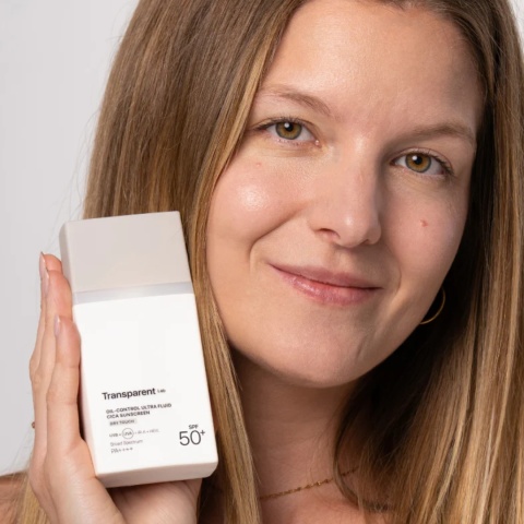 Transparent Lab - Oil Control Ultra Fluid Cica Sunscreen - Lekki Fluid Przeciwsłoneczny do Skóry Tłustej i Trądzikowej, 100 ml